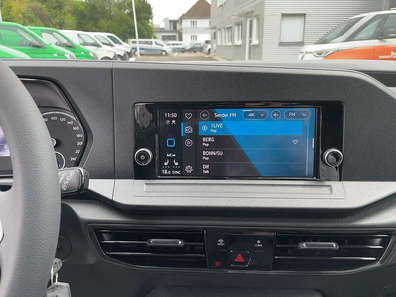 Volkswagen Caddy California 5-Sitzer Motor: 2.0 l TDI EU6 SCR 90 kW Getriebe: 6-Gang-Schal