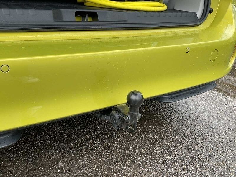Volkswagen ID. Buzz Pro AHK ACC FLA Kam. AUT el. Heck W
