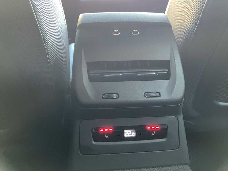 Audi A5 Avant edition one TDI quattro PANO B&O LED