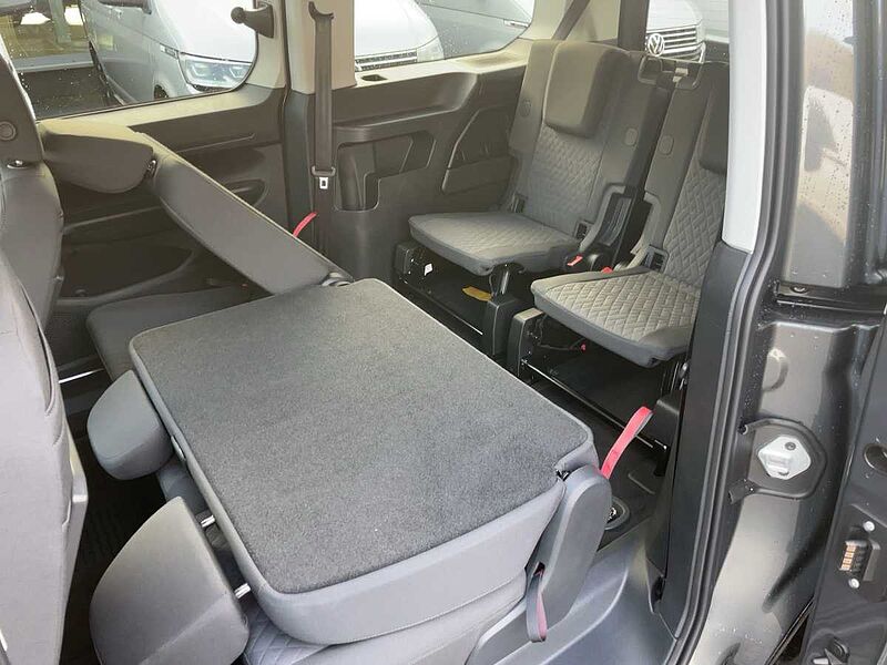 Volkswagen Caddy Maxi Dark Label 1.5 TSI 7-Sitze AHK Navi Dark Label