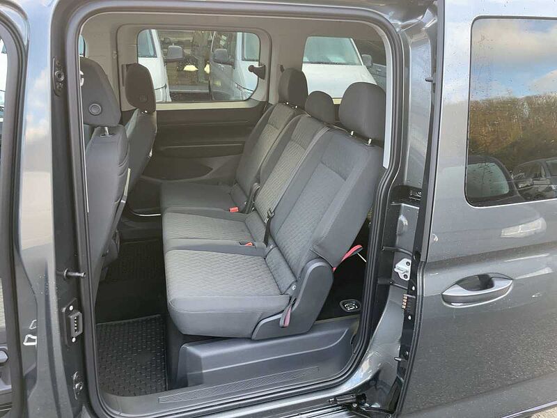 Volkswagen Caddy Maxi Dark Label 1.5 TSI 7-Sitze AHK Navi Dark Label