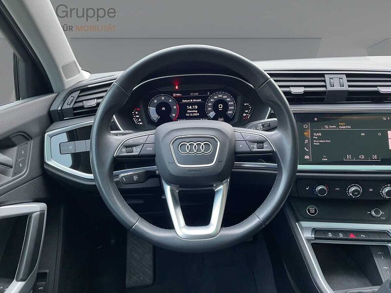 Audi Q3 35 2.0 TDI S-Line AHK Virt LED PDC Pano S-Line