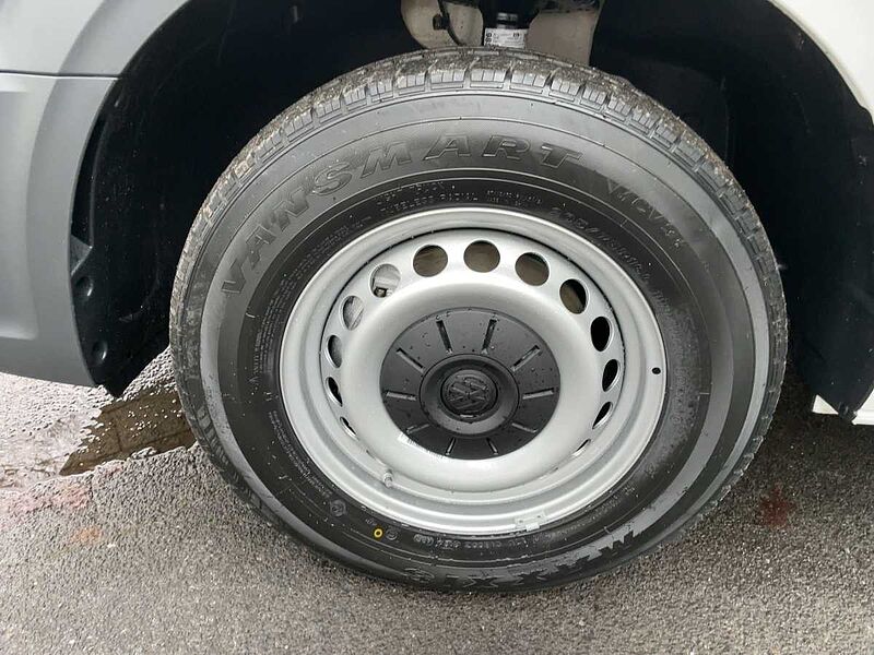 Volkswagen Crafter 2.0 TDI Kasten 35 lang FWD Hochdach PDC Hochdach