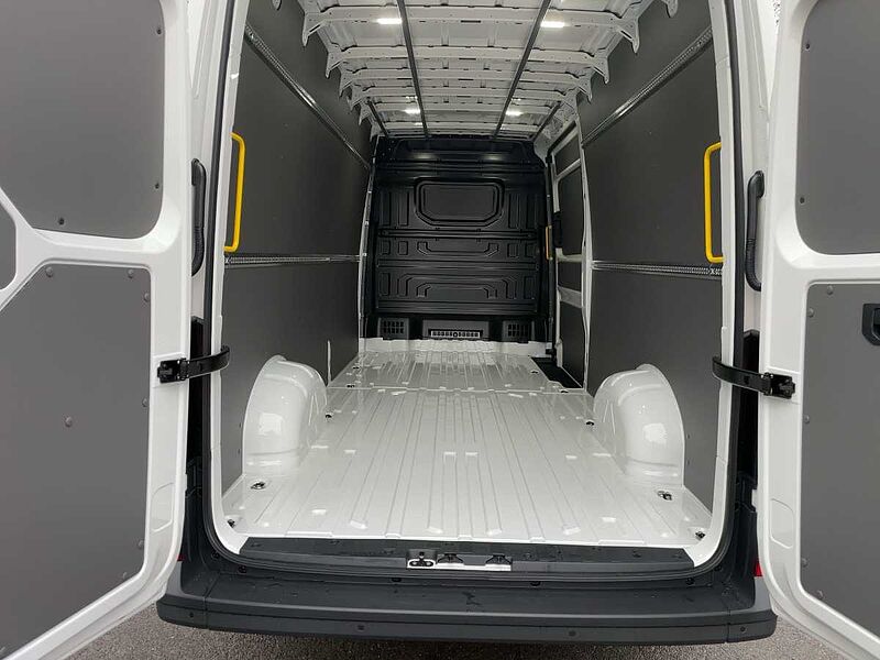 Volkswagen Crafter 2.0 TDI Kasten 35 lang FWD Hochdach PDC Hochdach