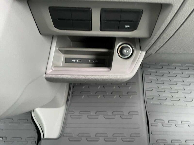 Volkswagen Crafter 35 Kasten lang Hochdach PDC Hochdach