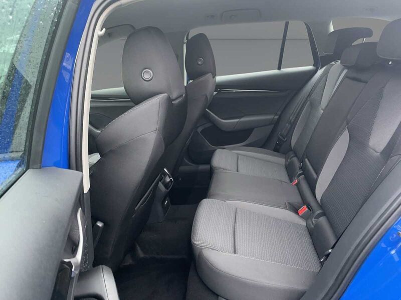 SKODA Octavia Combi 2.0 TDI W Selection LED PDC W Selection