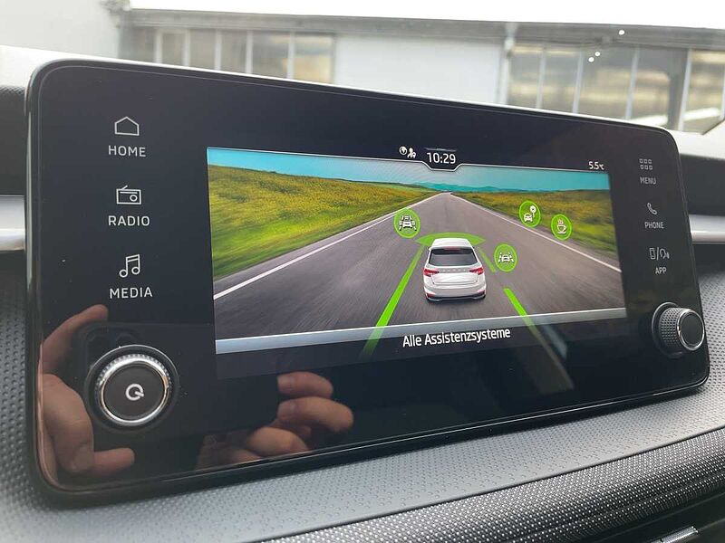 SKODA Fabia 1.0 TSI Selection LED PDC Selection