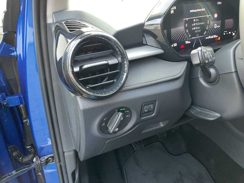 SKODA Fabia 1.0 TSI Selection LED PDC Selection