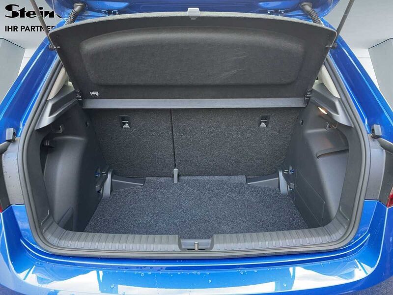 SKODA Fabia 1.0 TSI Selection LED PDC Selection
