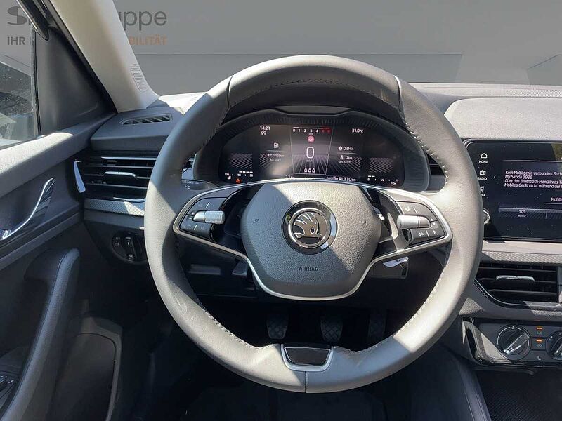 SKODA Kamiq 1.0 TSI Essence SpurH LED PDC LM SHZ Essence