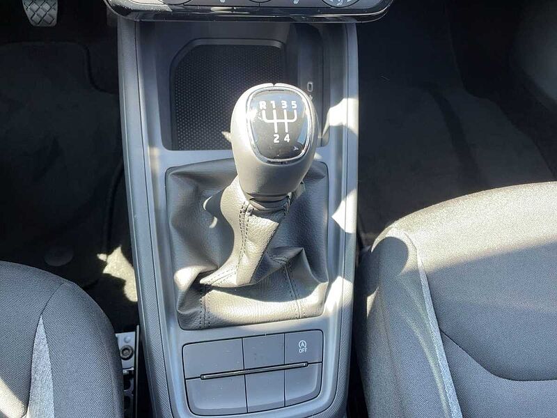SKODA Kamiq 1.0 TSI Essence SpurH LED PDC LM SHZ Essence