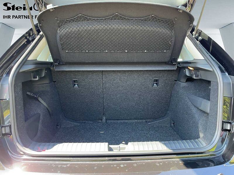 SKODA Kamiq 1.0 TSI Essence SpurH LED PDC LM SHZ Essence