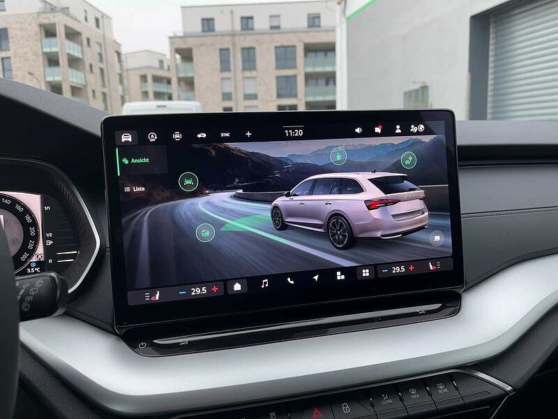 SKODA Octavia Combi 110kW 2.0 TDI Selection AHK Navi W