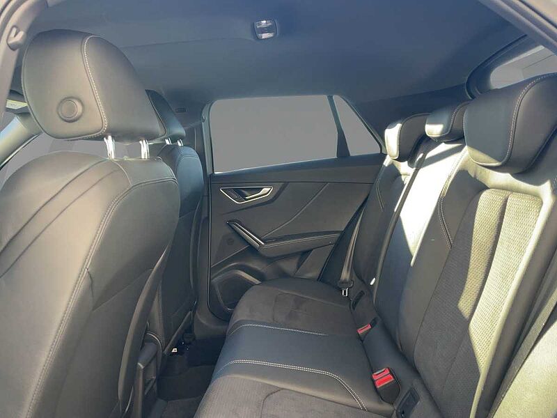 Audi Q2 35 2.0 TDI S-Line Navi LED PDC Leder Sonos S S-Line