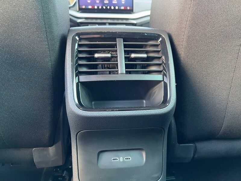 SKODA Octavia Combi 110kW 2.0 TDI Selection ACC Navi W