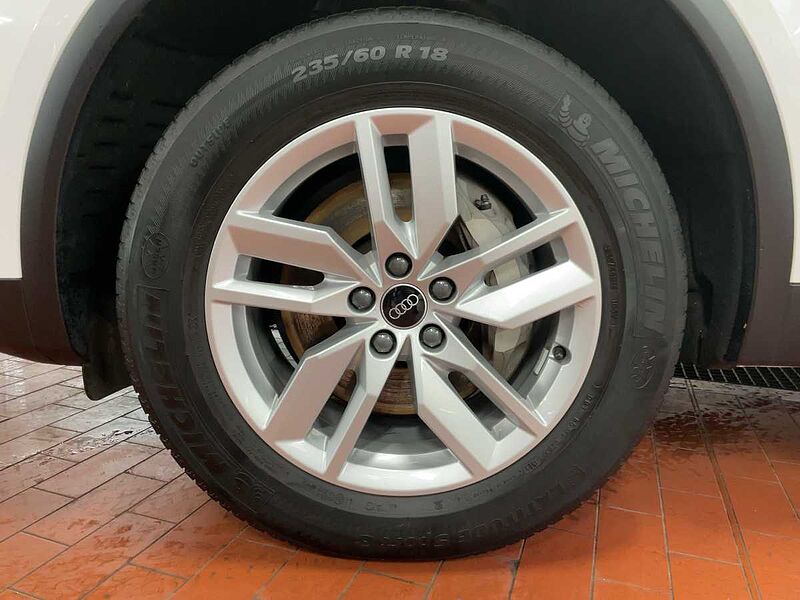 Audi Q5 50 2.0 TFSI quattro e basis Virt Navi LED S e basis