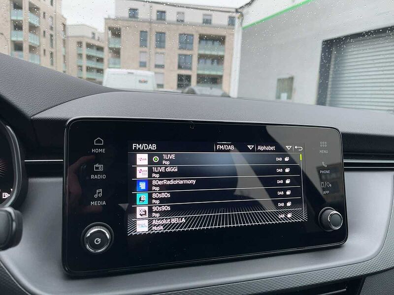 SKODA Kamiq 1.0 TSI Essence LED PDC Essence