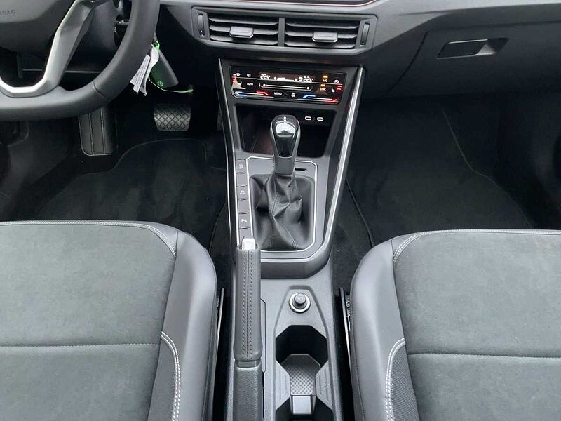 Volkswagen Polo VI 1.0 TSI Style AHK ACC Virt Navi CarPlay Style