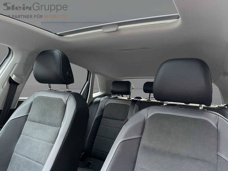Volkswagen Polo VI 1.0 TSI Style AHK ACC Virt Navi CarPlay Style