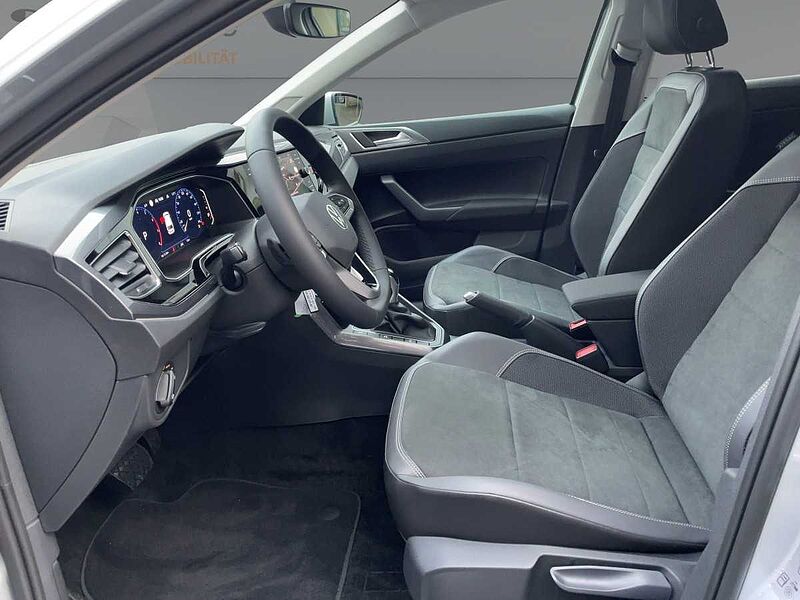 Volkswagen Polo VI 1.0 TSI Style AHK ACC Virt Navi CarPlay Style