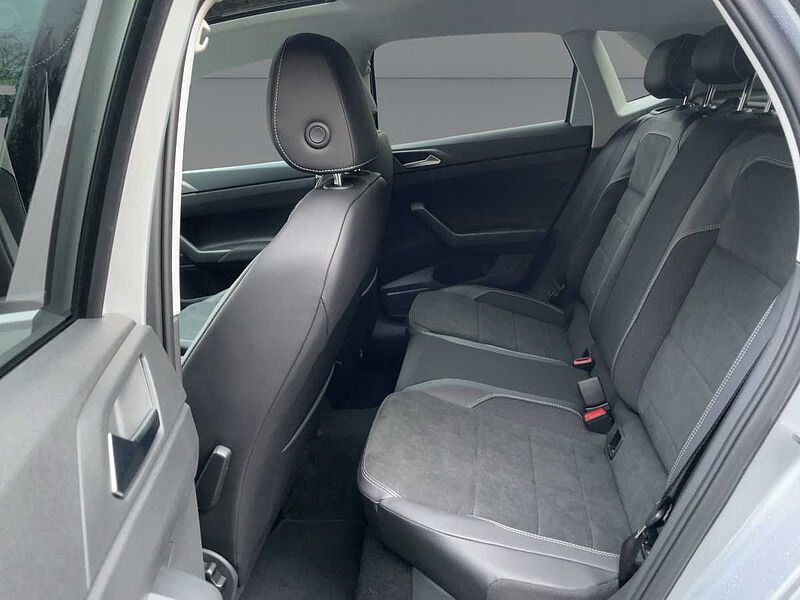 Volkswagen Polo VI 1.0 TSI Style AHK ACC Virt Navi CarPlay Style