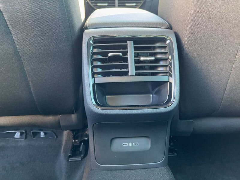 SKODA Octavia Combi 110kW 2.0 TDI Selection ACC Navi W