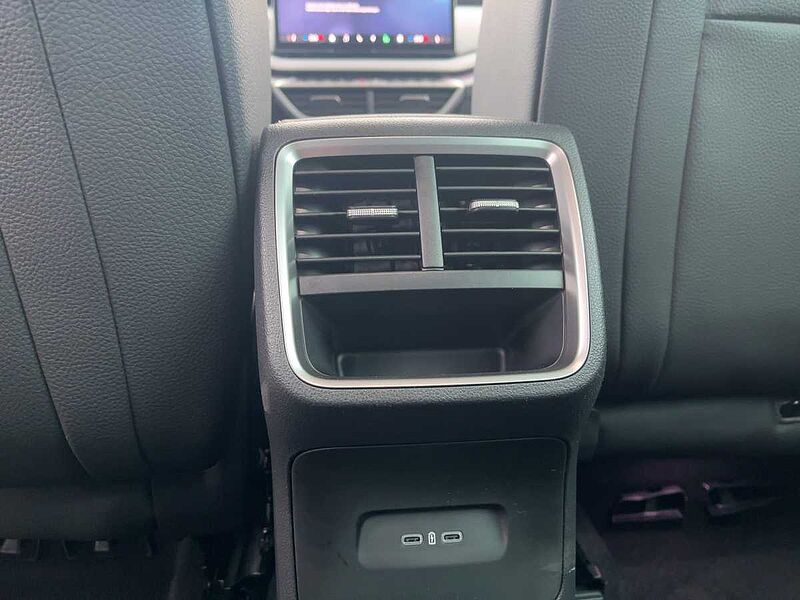 SKODA Octavia Combi 110kW 2.0 TDI Selection ACC Navi W