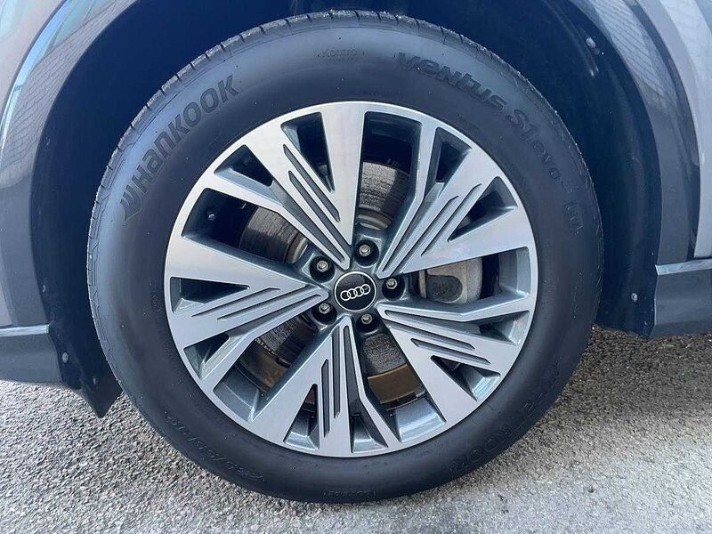 Audi Q4 Sportback 50 quattro e-tron basis ACC Virt
