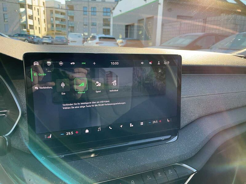 SKODA Octavia Combi 110kW 2.0 TDI Selection ACC Navi W