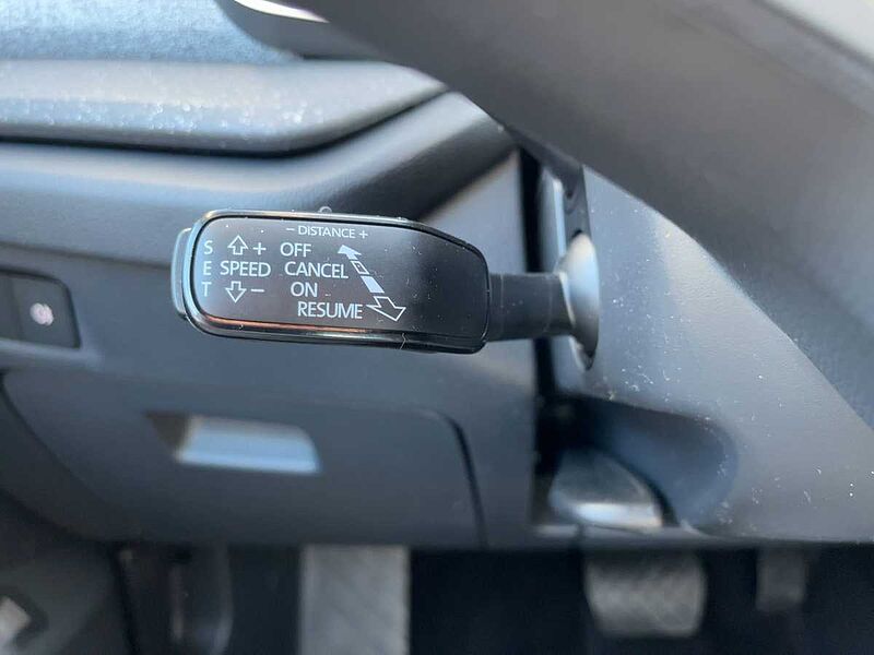 SKODA Octavia Combi 110kW 2.0 TDI Selection ACC Navi W