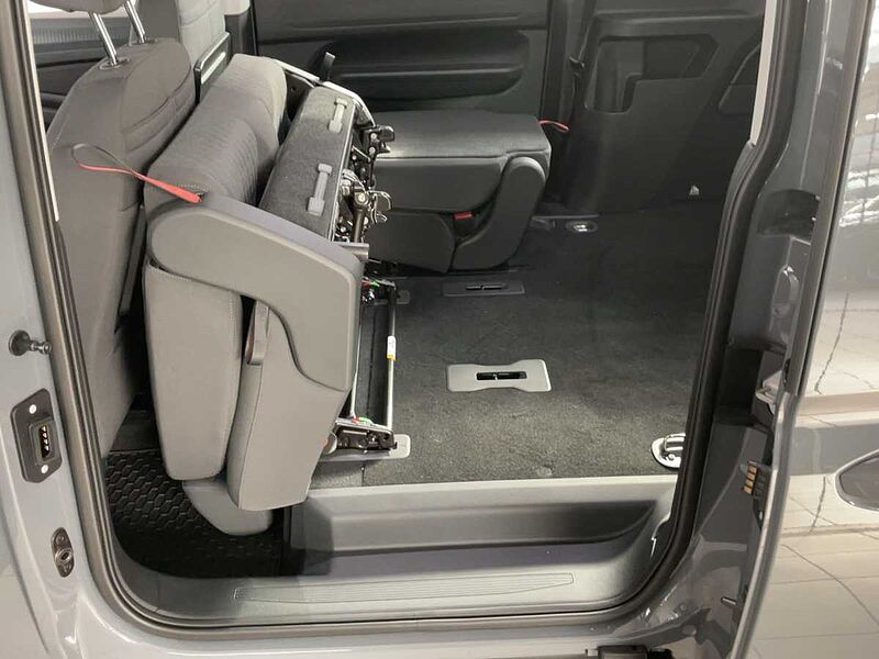 Volkswagen Caddy Maxi Life 7-Sitzer Motor: 90 kW DSG
