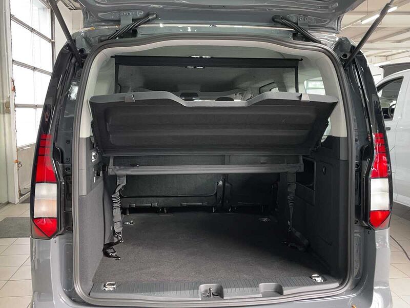 Volkswagen Caddy Maxi Life 7-Sitzer Motor: 90 kW DSG
