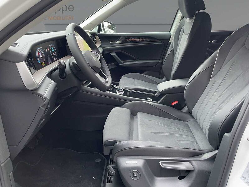Volkswagen Tayron 1.5 eTSI W Elegance AHK ACC Virt Navi
