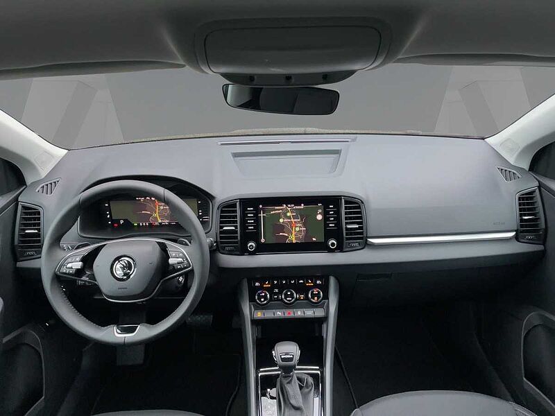SKODA Karoq 1.5 TSI ACT Selection ACC Navi Virt LED