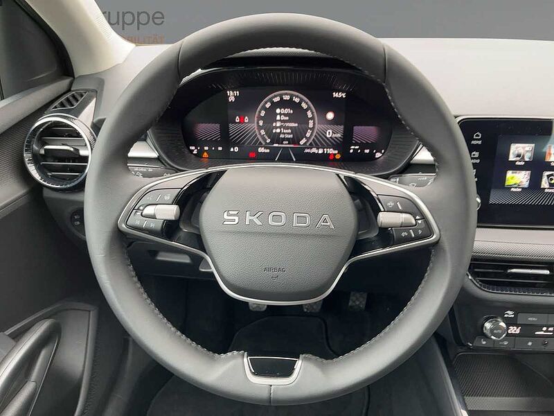 SKODA Fabia 1.0 TSI Selection LED PDC