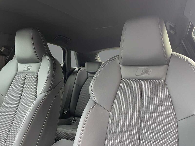 Audi A3 Sportback 35 1.5 TFSI (MHEV) S-Line ACC Virt