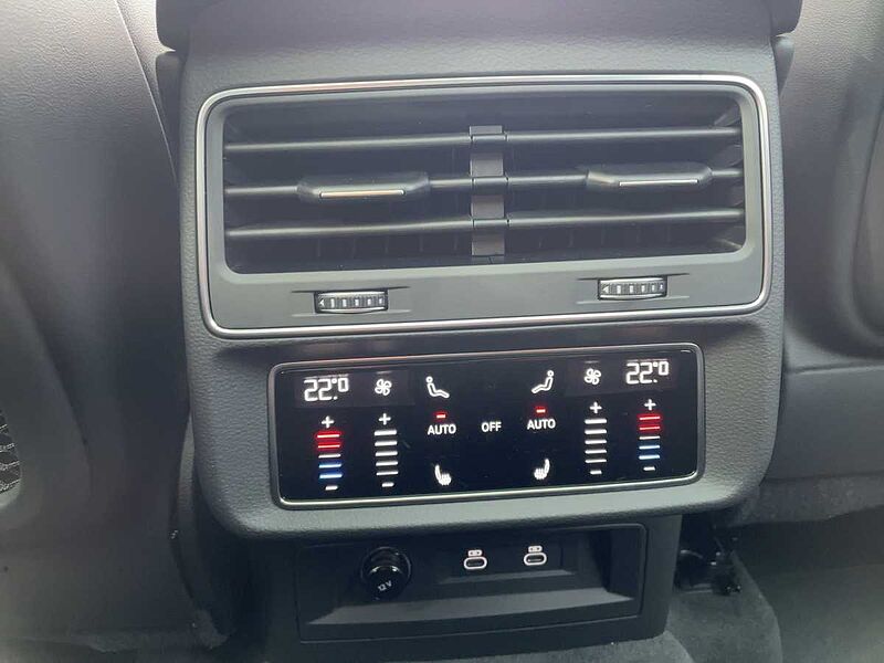 Audi Q7 50 3.0 TDI quattro S-Line AHK Virt Navi PDC