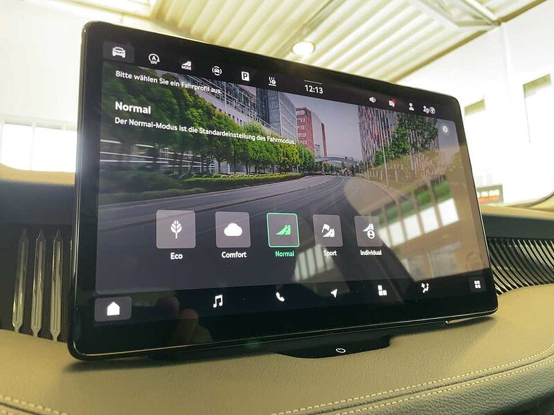 SKODA Superb Combi 2.0 TDI L&K AHK ACC Navi PDC W