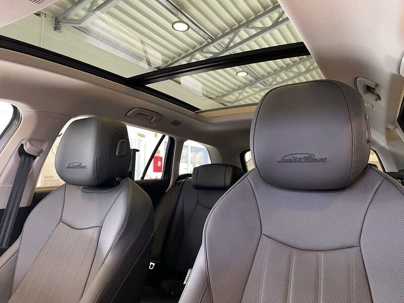 SKODA Superb Combi 2.0 TDI L&K AHK ACC Navi PDC W