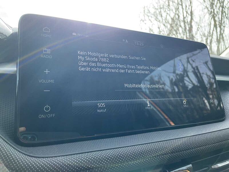 SKODA Fabia 1.0 TSI Selection ACC Navi Virt LED PDC