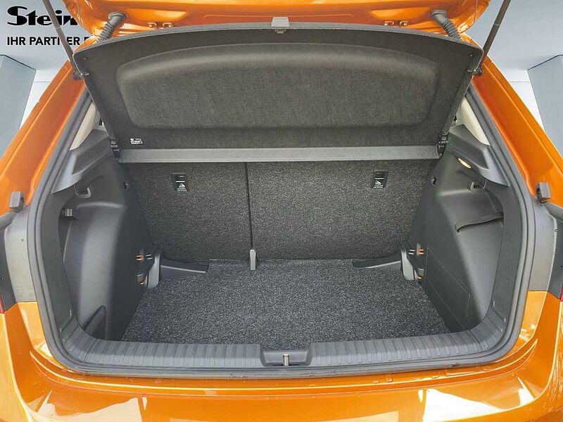 SKODA Fabia 1.0 TSI Selection ACC Navi Virt LED PDC