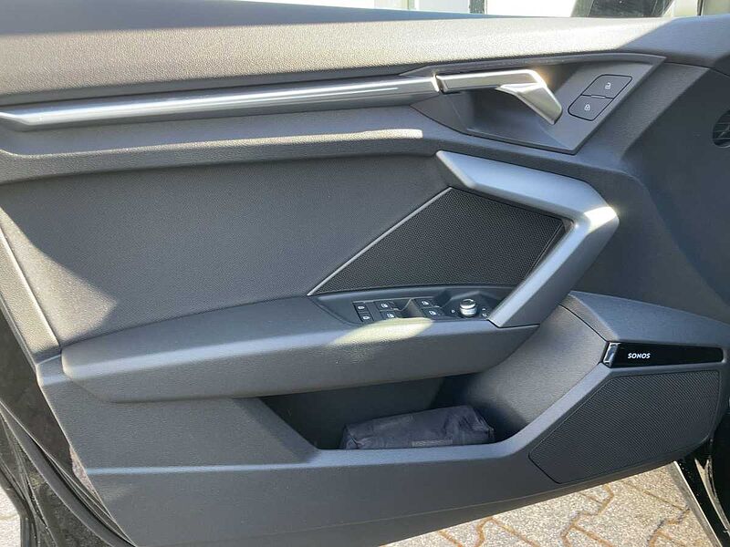 Audi A3 Sportback advanced S tronic SONOS ACC MATRIX