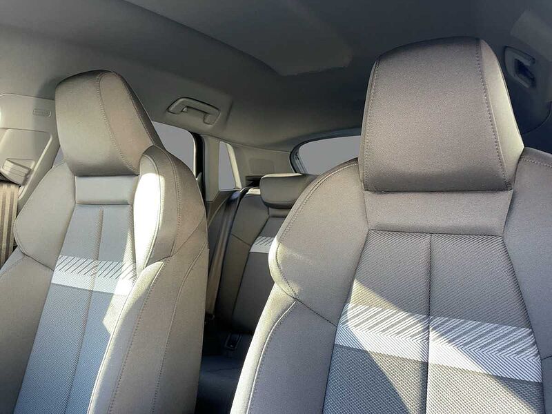 Audi A3 Sportback advanced S tronic SONOS ACC MATRIX