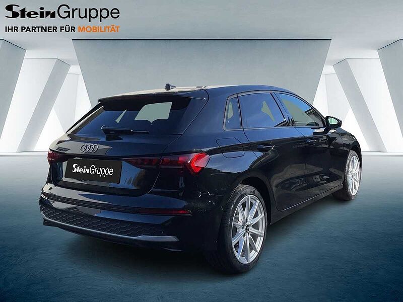 Audi A3 Sportback advanced S tronic SONOS ACC MATRIX