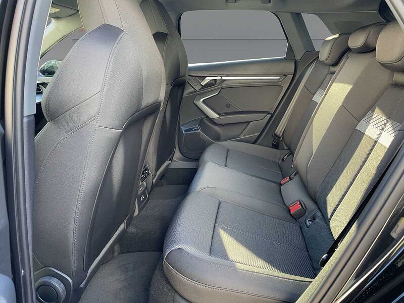 Audi A3 Sportback advanced S tronic SONOS ACC MATRIX