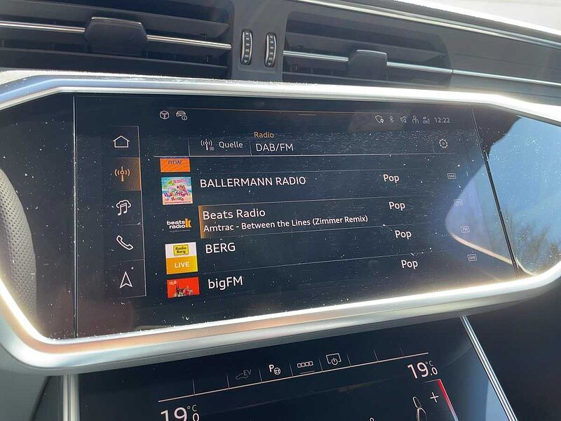 Audi A6 Avant Sline 50TFSIe quattro PANO AHK B&O LED