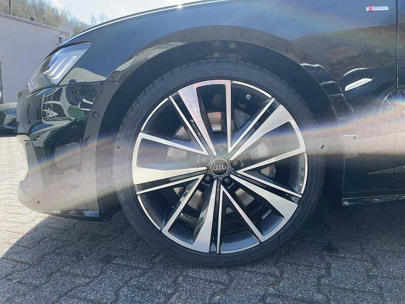 Audi A6 Avant Sline 50TFSIe quattro PANO AHK B&O LED