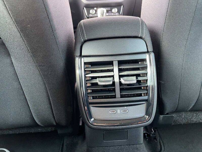 SKODA Scala 1.0 TSI Selection ACC Navi Virt LED PDC
