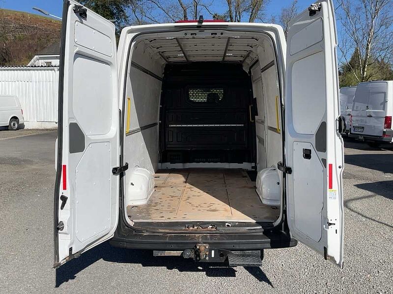 Volkswagen Crafter 2.0 TDI Kasten 35 lang Hochdach ellang