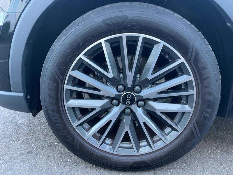 Audi Q3 45 1.4 TFSI e basis Virt Navi LED PDC Hyb. S